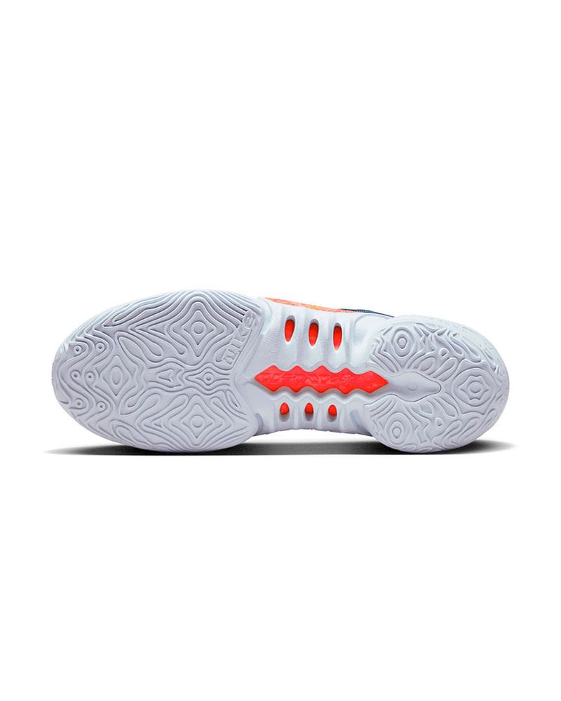 NIKE-SEMIBOTA-CASUAL-H.-COSMIC-UNITY-2--