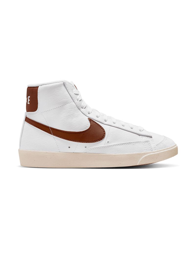 Nike bota online