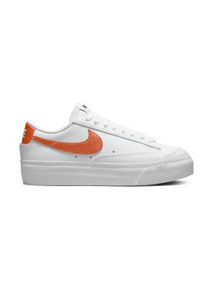 NIKE BLAZER LOW