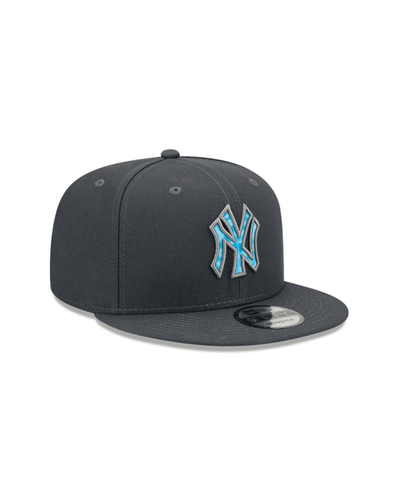 60234366-New-York-Yankees--6-