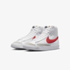 NikeBlazerMid77Vintage