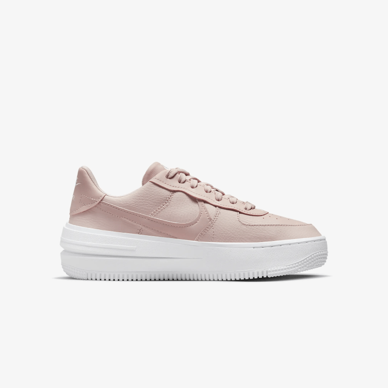 Zapatillas-para-mujer-Nike-Air-Force-1-PLT.AF.ORM-fossil-Rose-vista-lateral