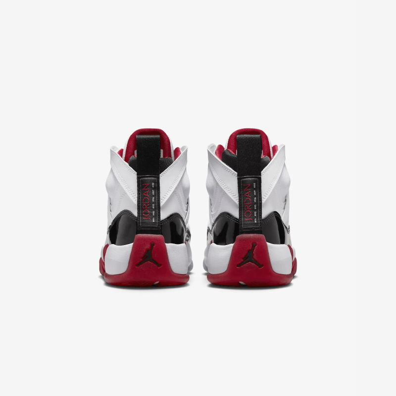 Bota-Jordan-Jumpman-Two-Try
