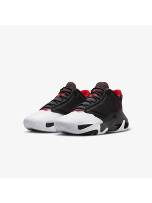 JORDAN MAX AURA 4 BLACK GYM RED WHITE