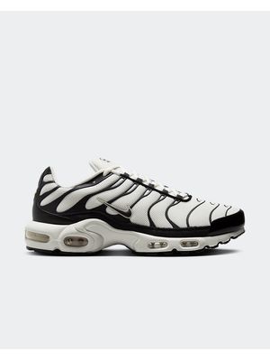 NIKE AIR MAX PLUS TN